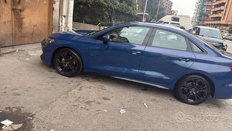 Usata Audi A3 S-Line 150 CV (110 kW) 2025 Blu Berlina
