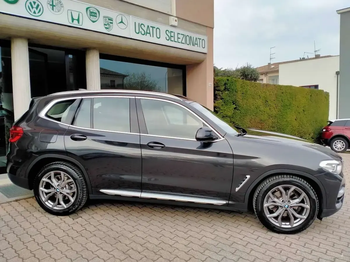 Usata BMW X3 M Sport 190 CV (139 kW) 2021 Sophisto grey SUV