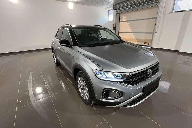 Nuova VW T-Roc Edition 150 CV (110 kW) 2026 Grigio SUV