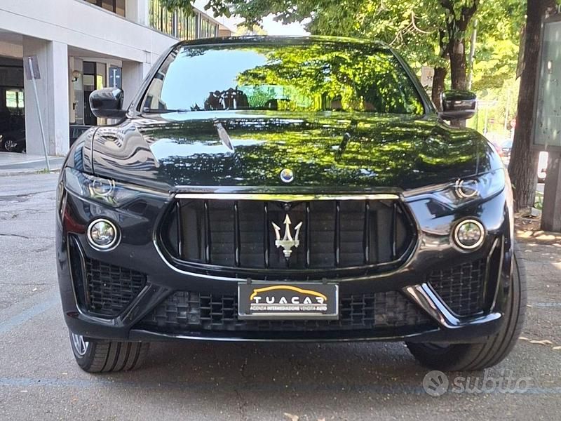 Usata Maserati GranSport 250 CV (183 kW) 2018 Nero Berlina