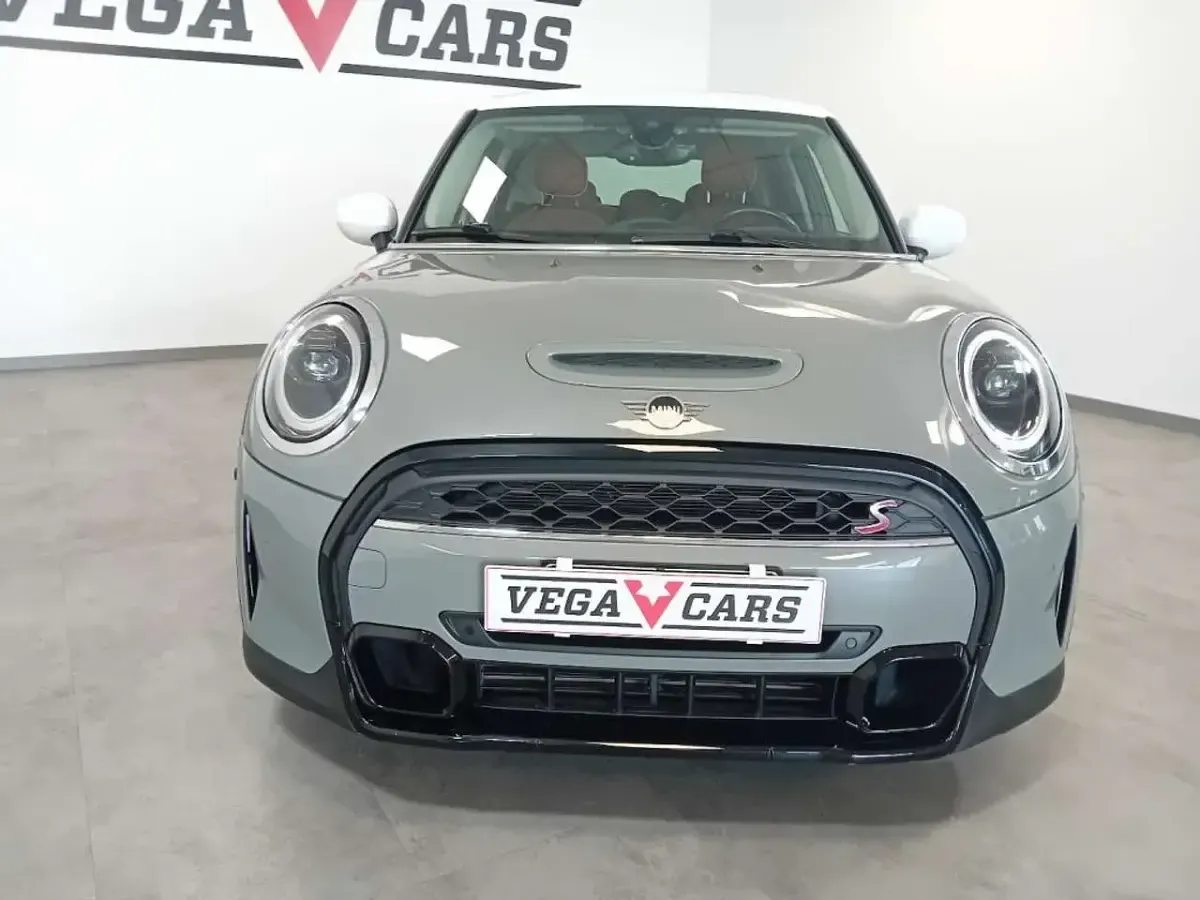 Usata Mini Cooper S 178 CV (130 kW) 2021 Antracite Utilitaria