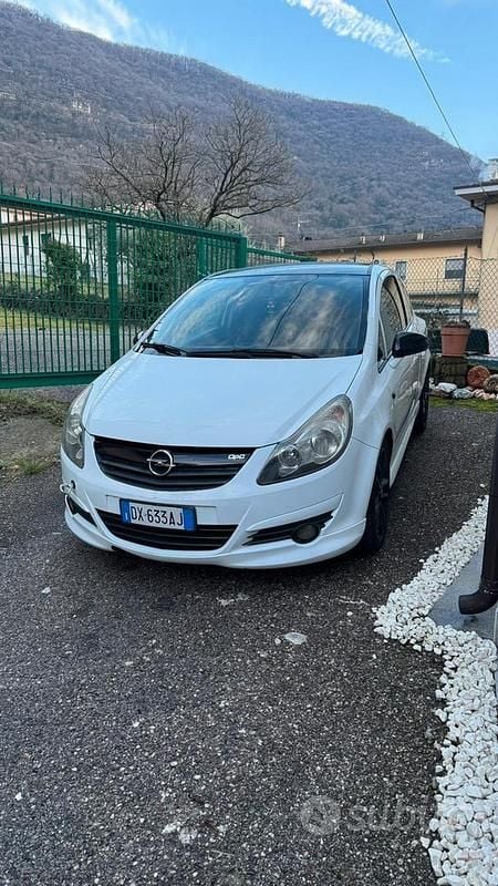 Usata Opel Corsa OPC 2009 Bianco Berlina