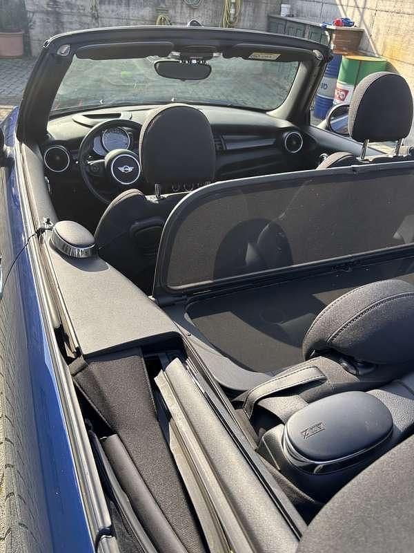 Usata Mini Cooper SD Cabriolet 170 CV (125 kW) 2016 Cabrio
