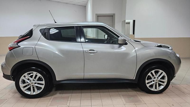 Usata Nissan Juke Acenta 110 CV (80 kW) 2016 Argento SUV