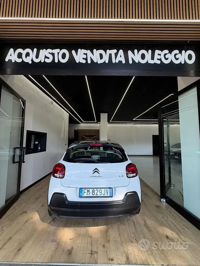 Usata Citroën C3 PureTech 82 CV (60 kW) 2018 Bianco Utilitaria