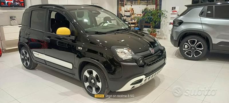 Nero Usata 2025 Fiat Panda S Tre volumi | 14.900 € (Molto cara) - Immagine 1/4