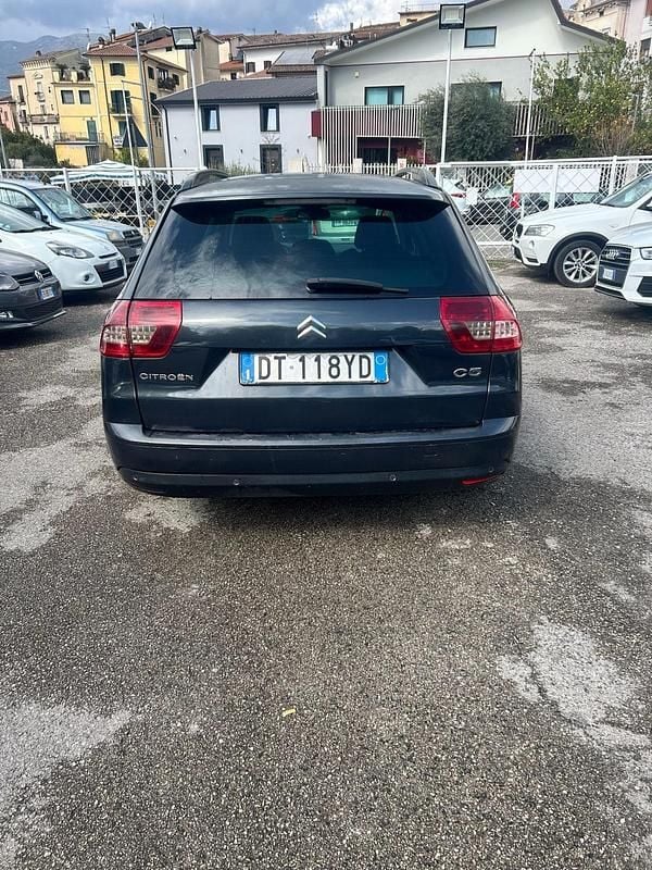 Usata Citroën C5 Dynamique 108 CV (79 kW) 2009 Nero Station wagon