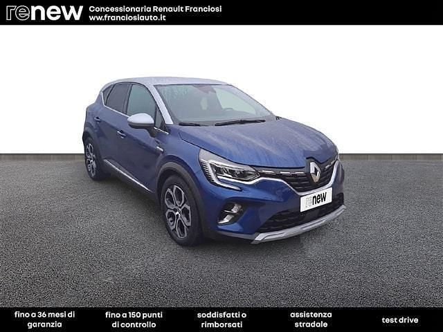 Usata Renault Captur Techno 140 CV (102 kW) 2022 Blu scuro SUV