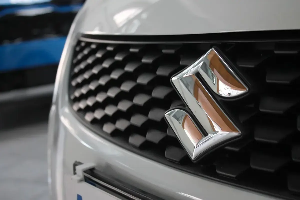 Usata Suzuki Swift GL 75 CV (55 kW) 2013 Bianco Utilitaria