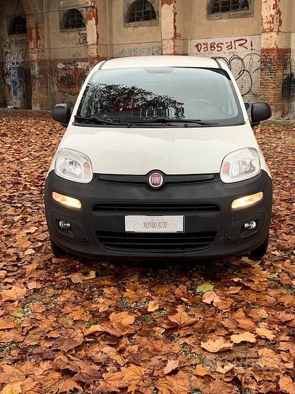Usata Fiat Panda Pop 80 CV (58 kW) 2019 Bianco Furgone