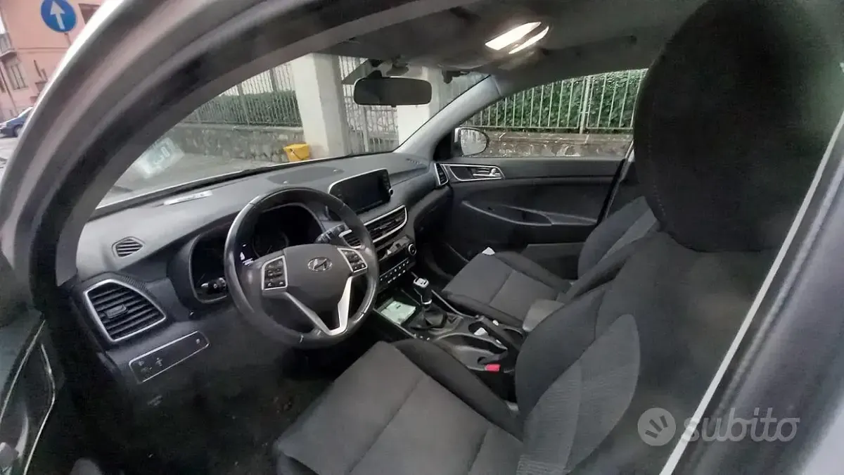 Usata Hyundai Tucson 132 CV (97 kW) 2018 Grigio SUV