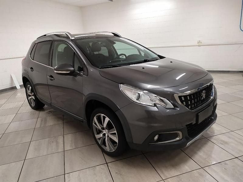 Usata Peugeot 2008 Allure 102 CV (75 kW) 2018 Grigio SUV