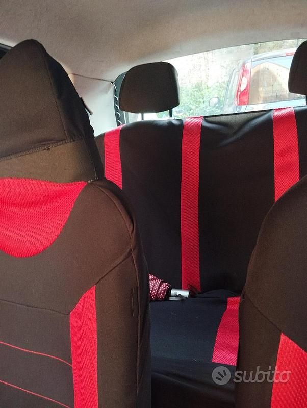 Brugt Toyota Aygo 69 HK (50 kW) 2016 Rød Hatchback
