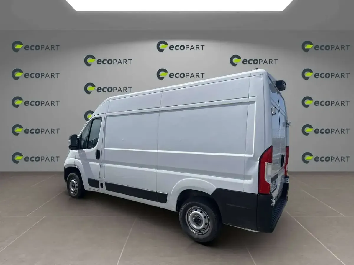 Usata Fiat Ducato 140 CV (102 kW) 2023 Bianco Furgone