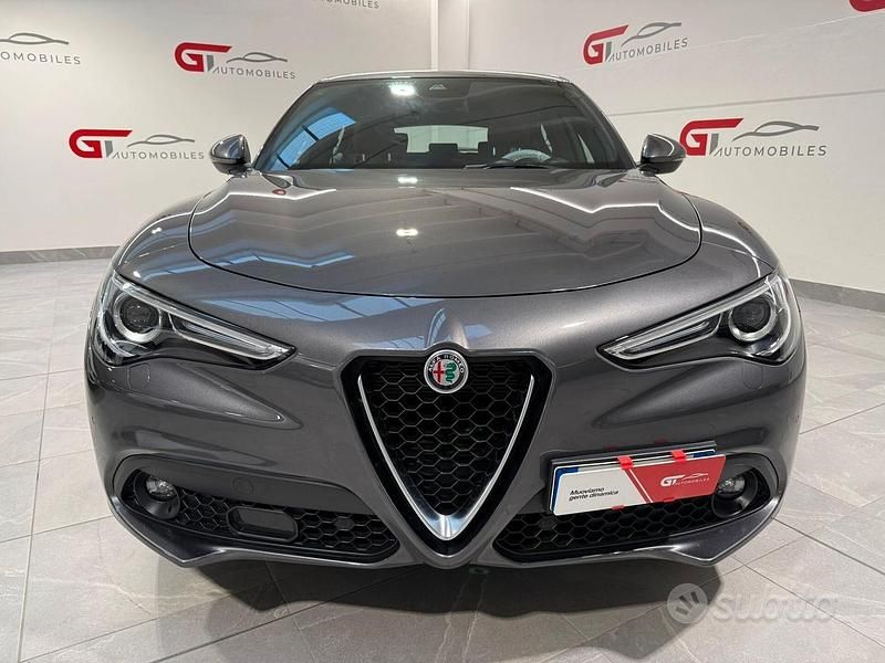 Usata Alfa Romeo Stelvio Ti 210 CV (154 kW) 2022 Grigio SUV