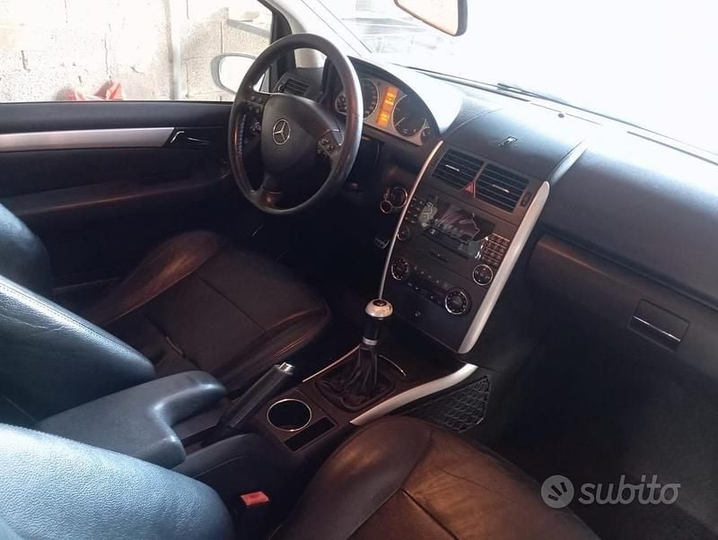 Usata Mercedes A180 Avantgarde 110 CV (80 kW) 2007 Coupé