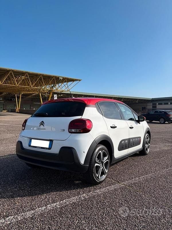 Usata Citroën C3 Shine 102 CV (75 kW) 2020 Bianco Utilitaria
