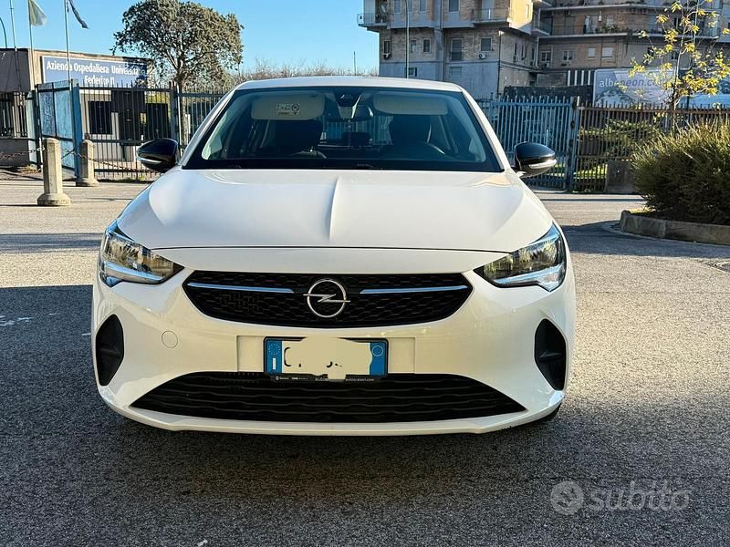 Bianco Usata 2021 Opel Corsa Tre volumi | 8800 € (Super prezzo) - Immagine 1/4