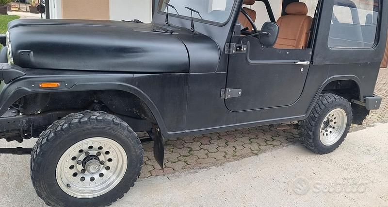 Usata Ssangyong (KGM) Korando 1991 Nero SUV