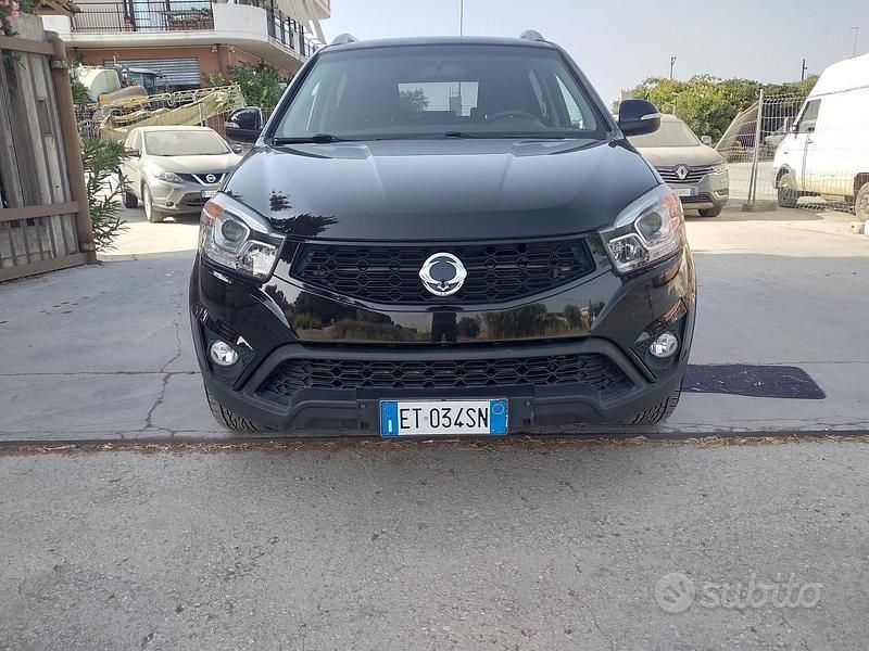 Usata SsangYong Korando 150 CV (110 kW) 2014 Nero SUV