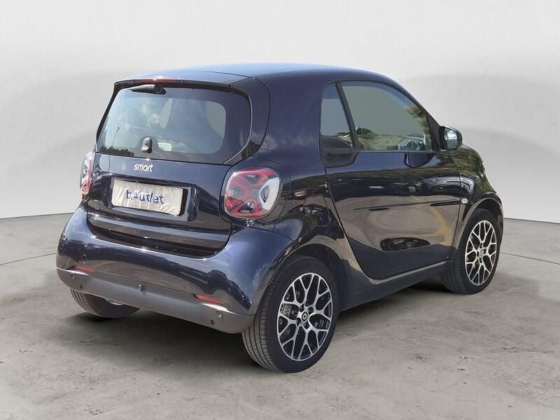 Usata Smart ForTwo Coupé Prime 60 kW (82 CV) 2023 Nero Utilitaria