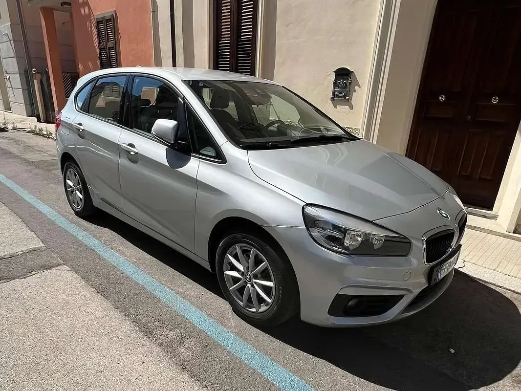 Usata BMW 218 Active Tourer 150 CV (110 kW) 2016 Grigio Monovolume