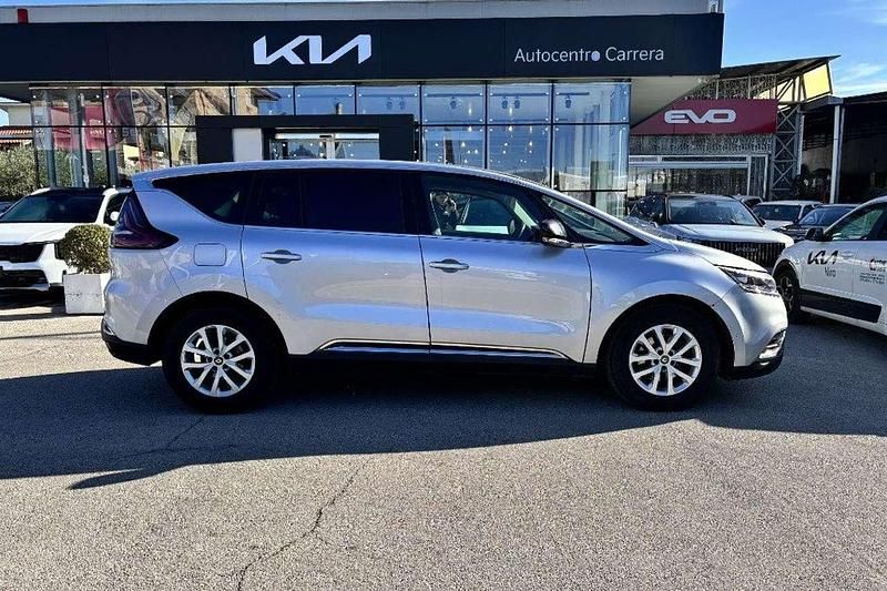 Usata Renault Espace Zen 131 CV (96 kW) 2016 Argento Monovolume