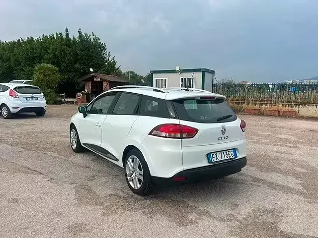 Usata Renault Clio 75 CV (55 kW) 2019 Bianco Station wagon