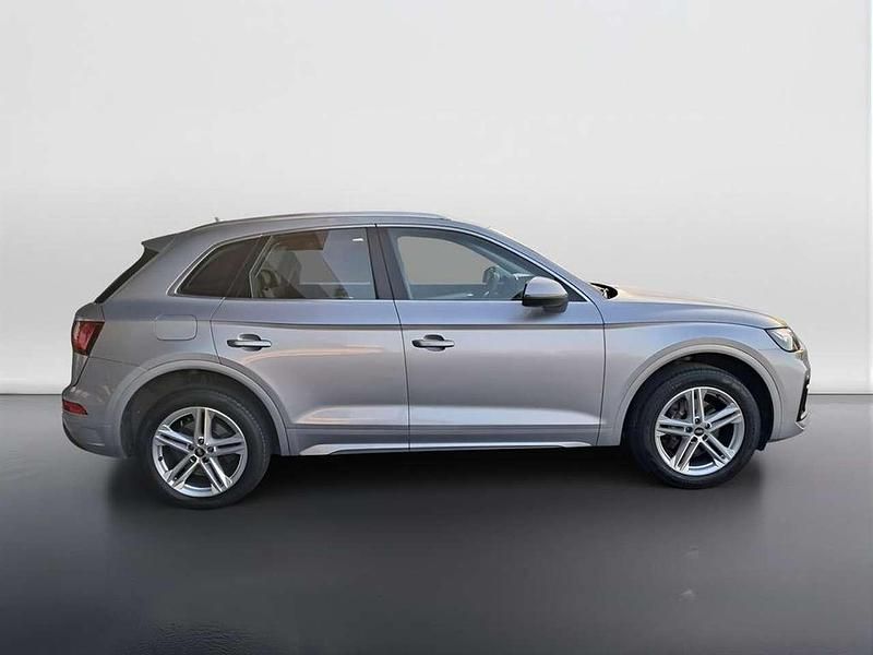 Usata Audi Q5 Advanced 204 CV (150 kW) 2021 Grigio chiaro SUV