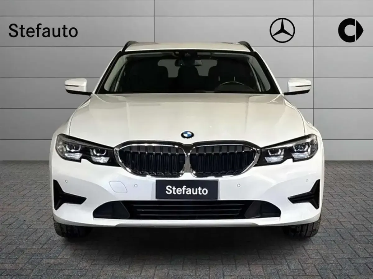 Usata BMW 316 Advantage 122 CV (89 kW) 2022 Bianco Station wagon