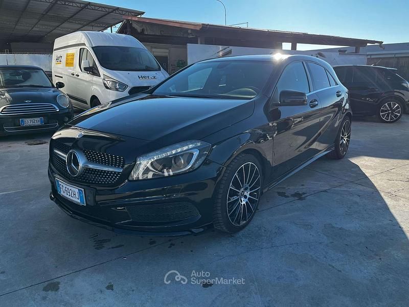 Usata Mercedes A200 Premium 136 CV (100 kW) 2015 Nero Berlina