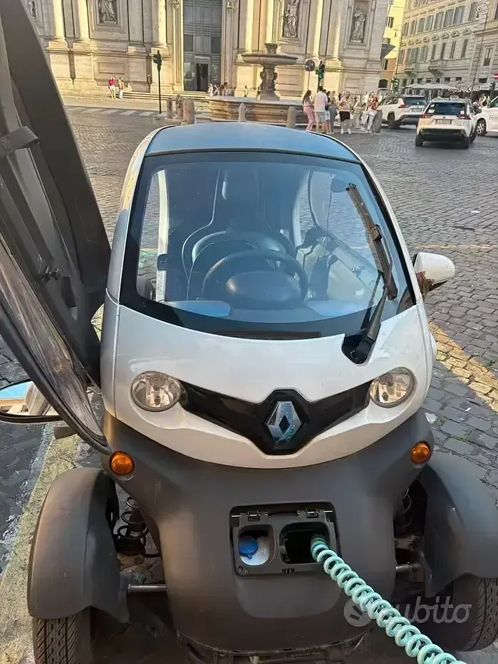 Usata Renault Twizy 12 kW (17 CV) 2012 Bianco Utilitaria