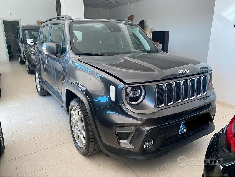 Usata Jeep Renegade Limited 120 CV (88 kW) 2020 Grigio SUV