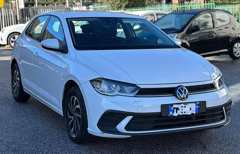 Usata VW Polo Comfortline 95 CV (69 kW) 2023 Bianco Utilitaria
