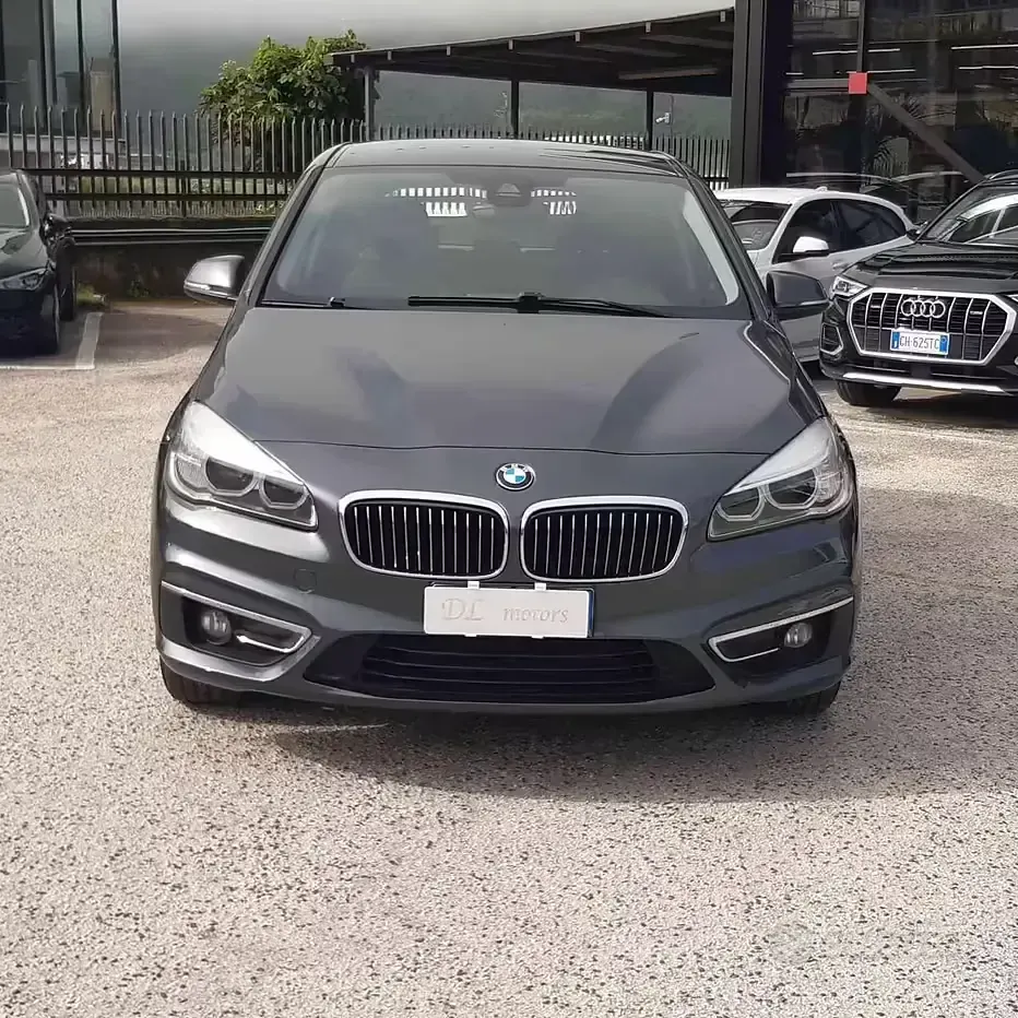 Usata BMW 216 Active Tourer Luxury Line 116 CV (85 kW) 2016 Grigio Monovolume