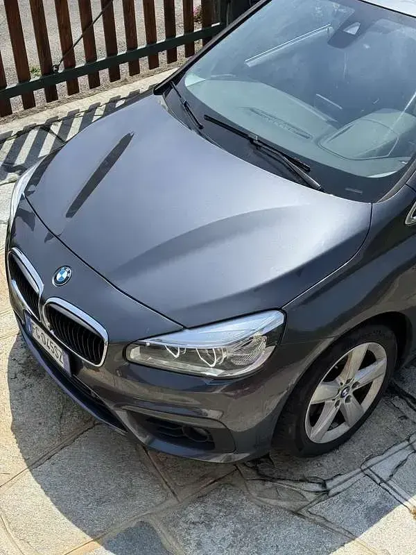 Usata BMW 216 Active Tourer Luxury Line 116 CV (85 kW) 2016 Grigio Monovolume