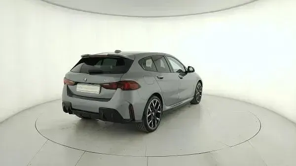 Usata BMW 118 M Sport 150 CV (110 kW) 2025 Grigio Utilitaria