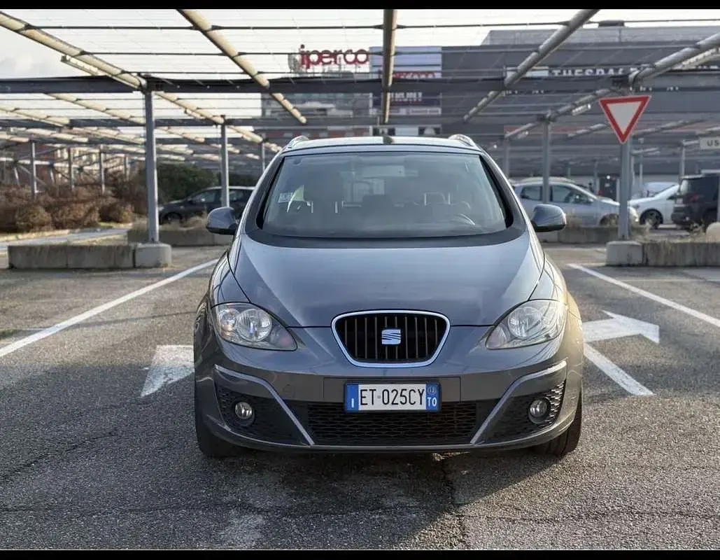 Usata Seat Altea XL Ecomotive 105 CV (77 kW) 2013 Monovolume