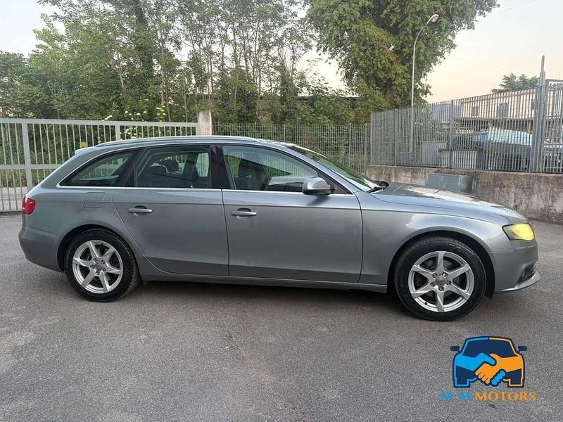 Usata Audi A4 Advanced Plus 170 CV (125 kW) 2009 Grigio Station wagon