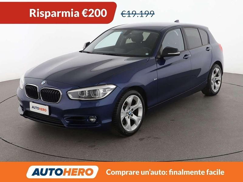 Usata BMW 120 Sport Line 190 CV (139 kW) 2018 Blu/azzurro Utilitaria