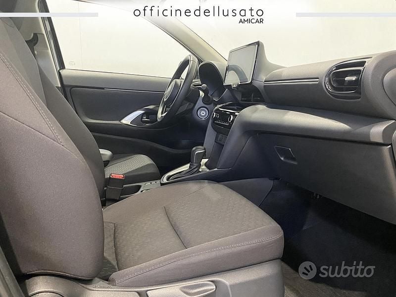 Usata Toyota Yaris Cross Active 116 CV (85 kW) 2025 SUV