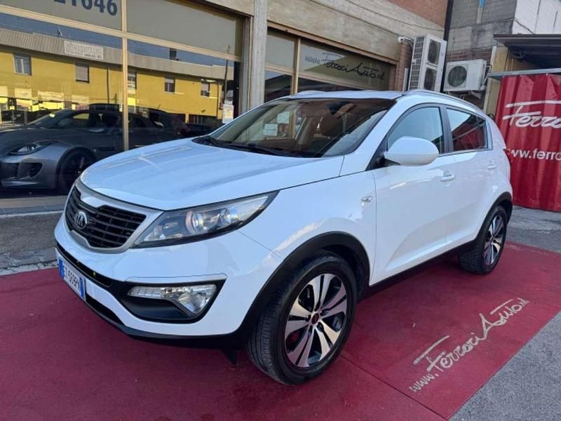 Bianco Usata 2014 Kia Sportage Active SUV | 9999 € (Buon prezzo) - Immagine 1/4