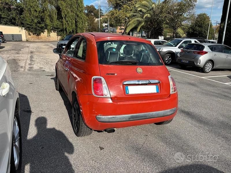 Usata Fiat 500 75 CV (55 kW) 2007 Rosso Utilitaria