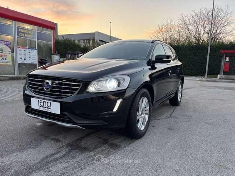 Nero Usata 2017 Volvo XC60 Momentum SUV | 13.800 € (Super prezzo) - Immagine 1/3