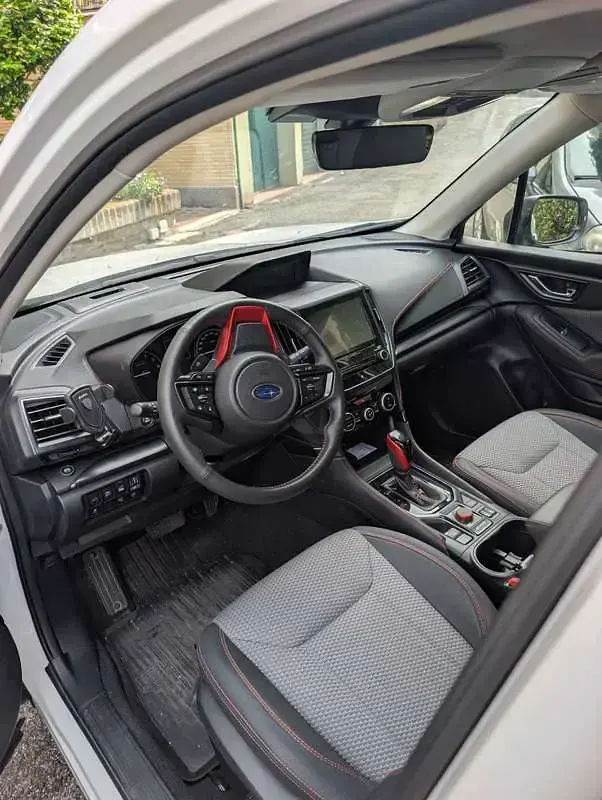 Usata Subaru Forester 241 CV (177 kW) 2024 SUV