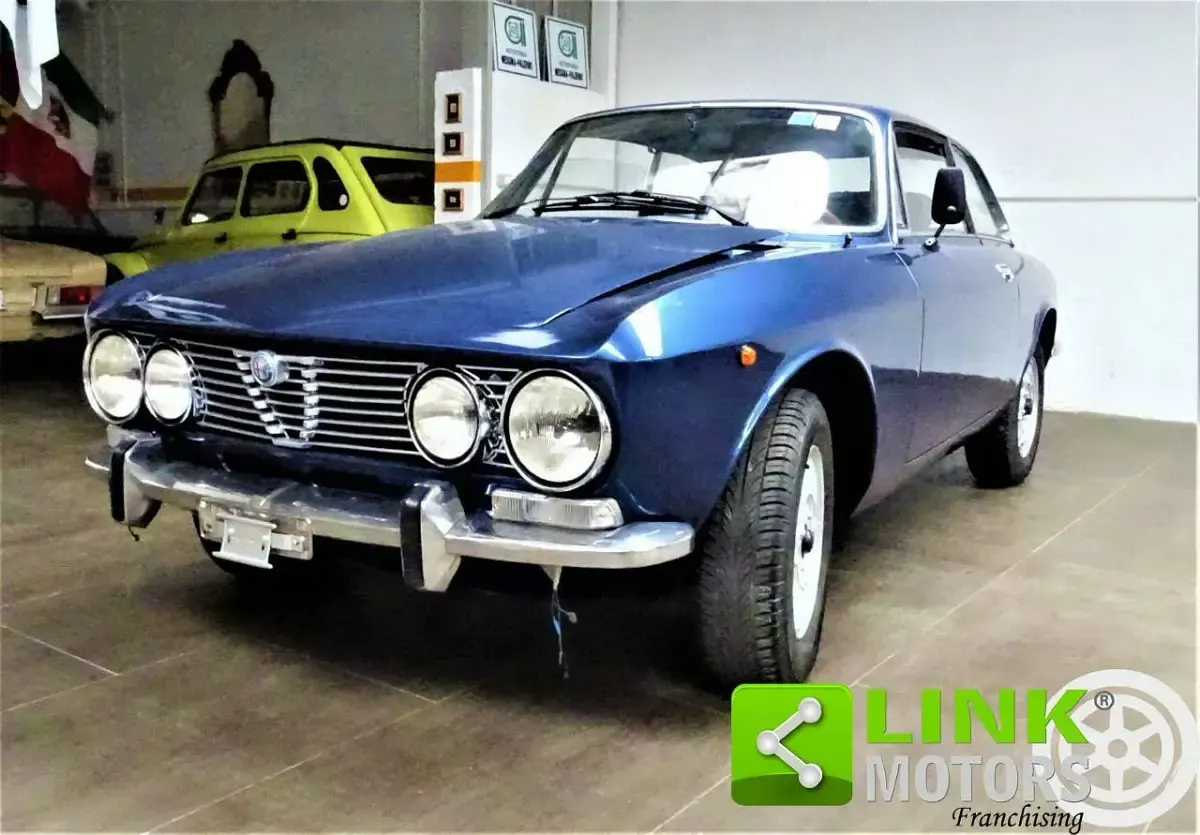 Usata Alfa Romeo 2000 Veloce 131 CV (96 kW) 1971 Blu Coupé
