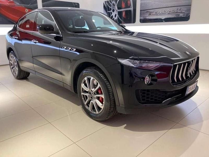 Usata Maserati Levante 250 CV (183 kW) 2021 Nero SUV