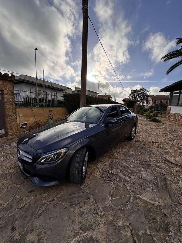 Usata Mercedes C220 170 CV (125 kW) 2016 Berlina