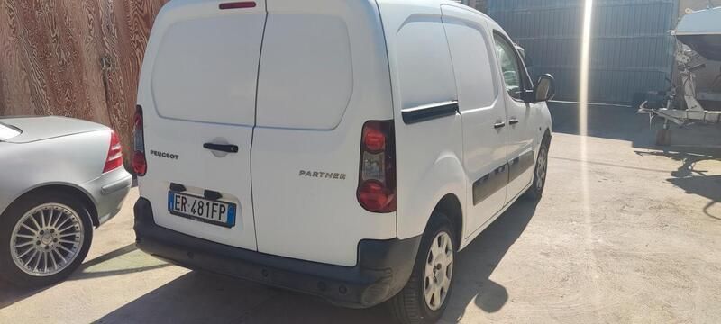 Usata Peugeot Partner 92 CV (67 kW) 2013 Bianco Monovolume