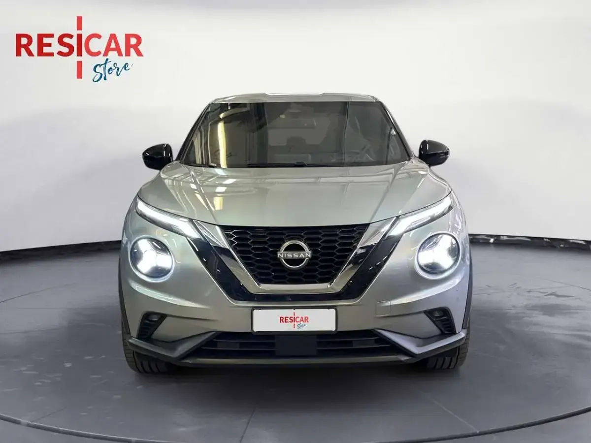 Usata Nissan Juke N-Connecta 114 CV (83 kW) 2023 Argento metallizzato SUV